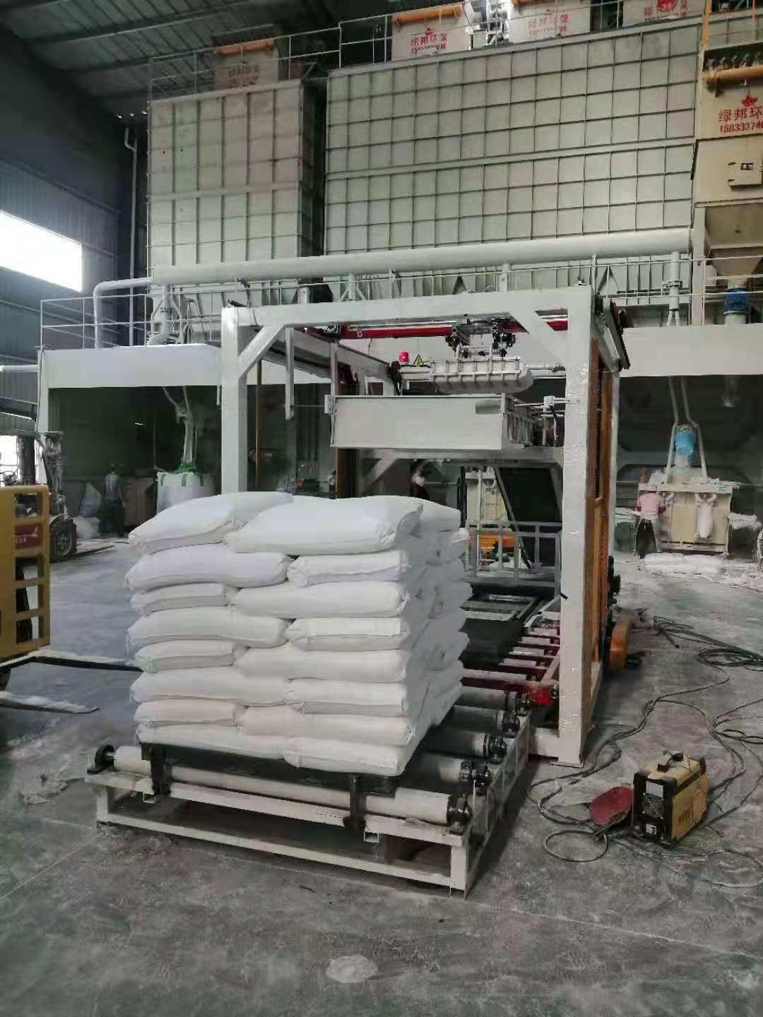 仙桃市立柱码垛机高位码垛机 - 价格